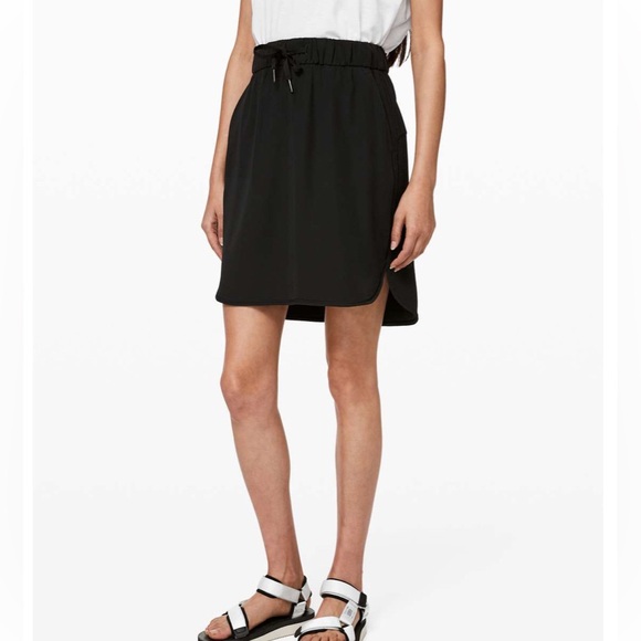 Lululemon - On The Fly Skirt (Woven) - Black - Picture 2 of 7
